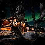 Arctic Skyline بوداسجارفي
